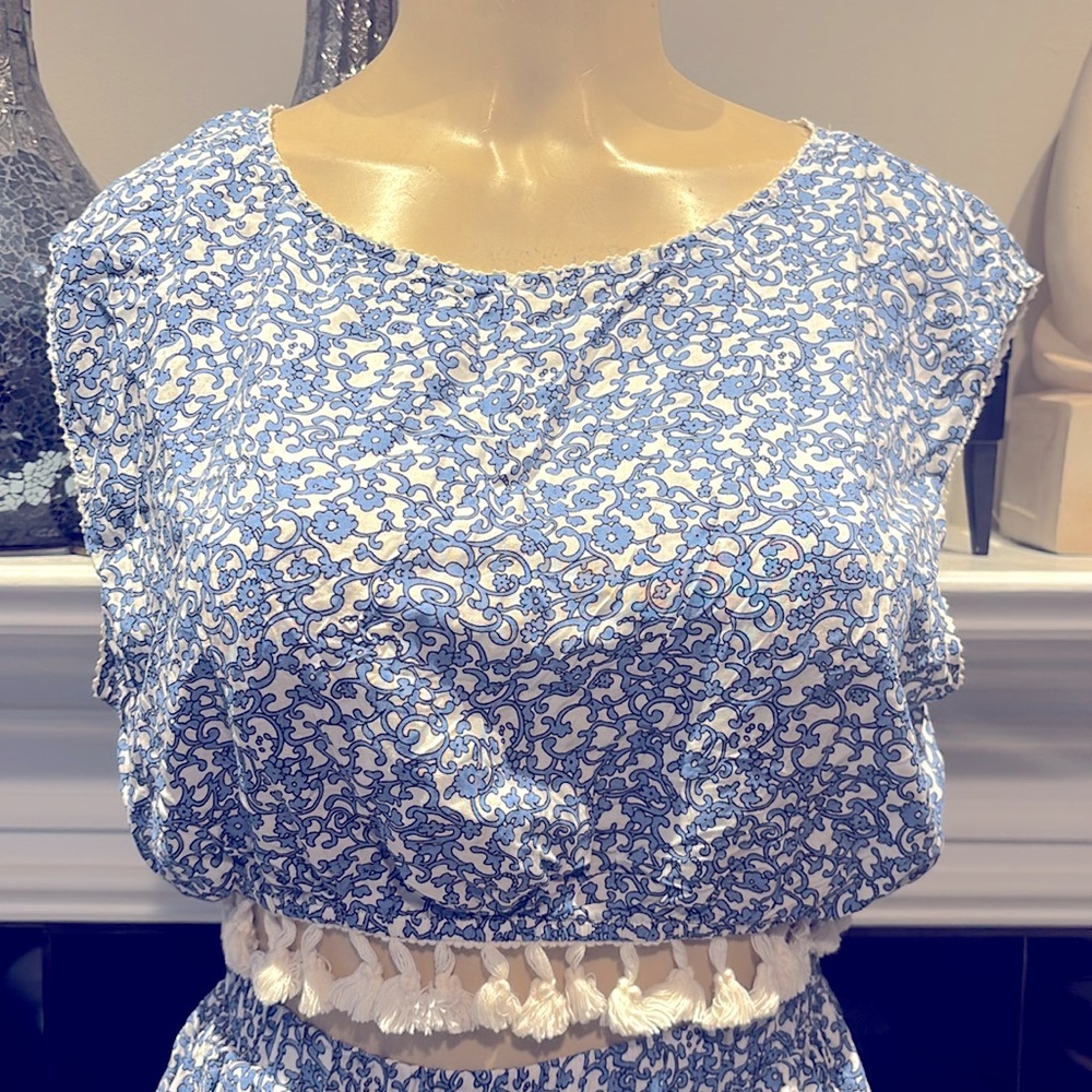 L’ATISTE- Blue Floral Two-Piece Set with Tassels size M, S - Picture 3 of 7